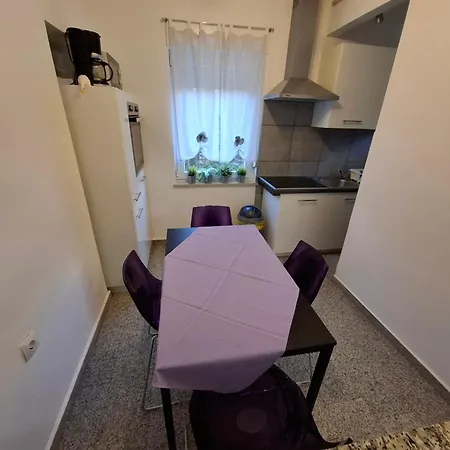 Morena Pula